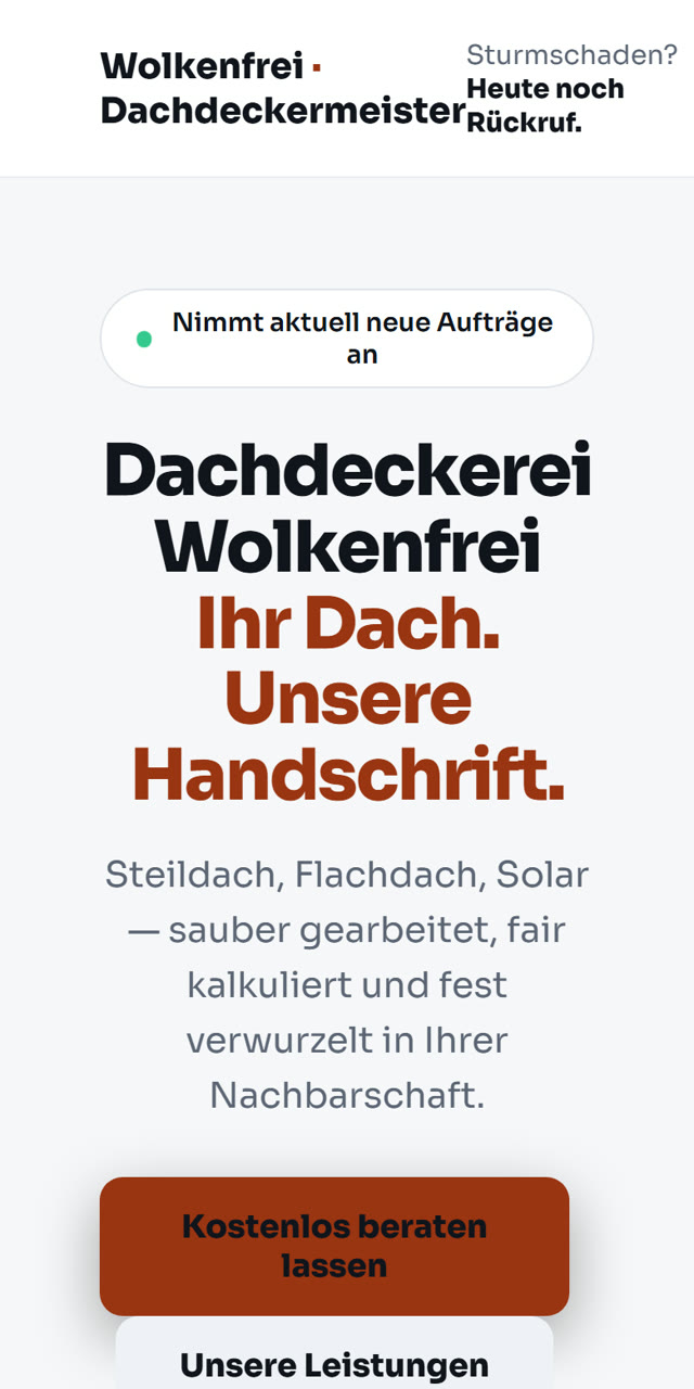 Muster-Website eines Dachdeckers auf dem Handy